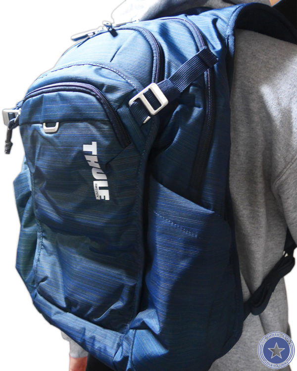 ノートパソコンも収納可能な通勤通学にもおすすめのスーリーのおしゃれなリュックをご紹介しまたブログ記事の写真11枚目