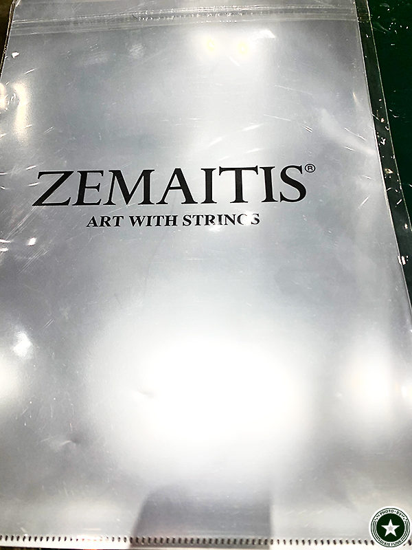 ゼマイティスのクリアファイルの写真2枚目