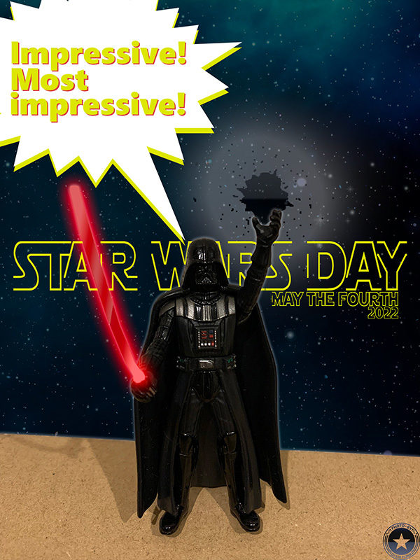 2022年5月4日『スターウォーズの日』にダースベイダーのフィギュアを使って作った『オモ写』